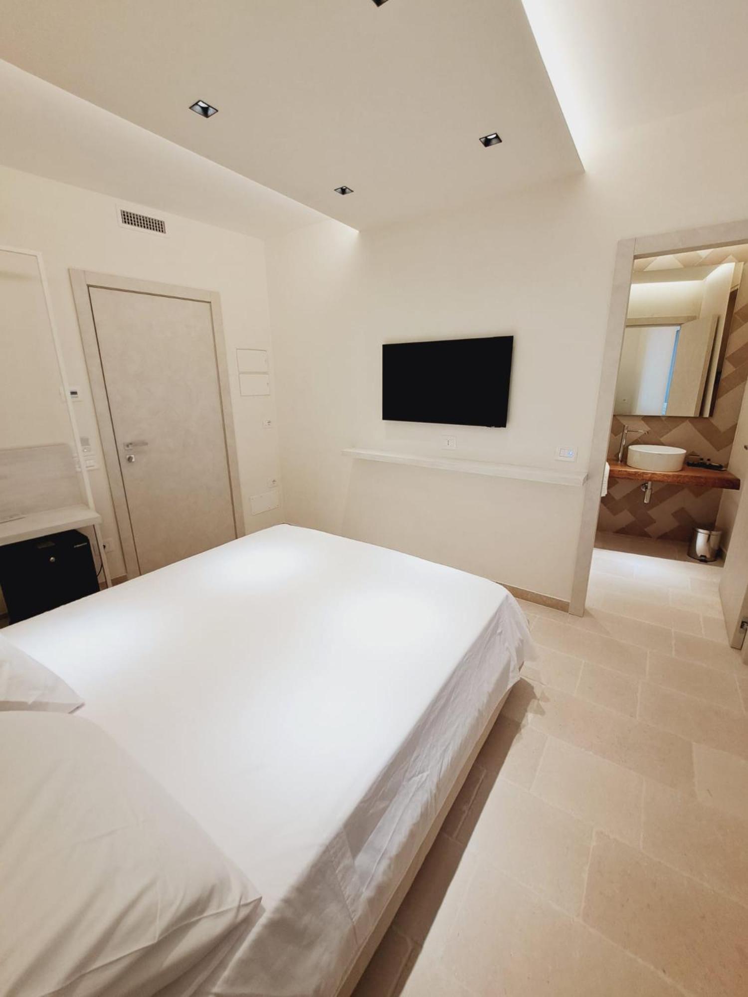 H3V Bed and Breakfast Ταράντο Εξωτερικό φωτογραφία